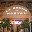 Hostal - L'esterno