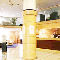 L'atrio dell'hotel