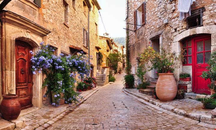 Antibes: 4 luoghi alternativi per una vacanza unica nella perla della Costa Azzurra