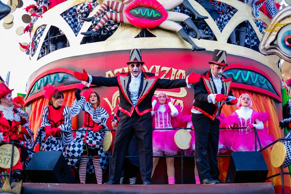 Carnevale in Toscana: date, programma ed eventi da non perdere
