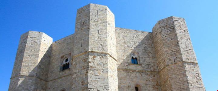 CastelMonte Viaggio alla scoperta dei luoghi da fiaba in Italia