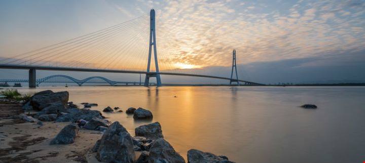 Cina_Ponte Viaggi da brivido alla scoperta dei ponti più alti del mondo