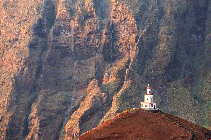 Canarie, dove andare: 5 luoghi da scoprire per una vacanza indimenticabile