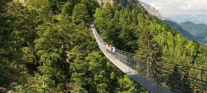 Pasubio Ponti mozzafiato, dove sembra di camminare sospesi nel vuoto