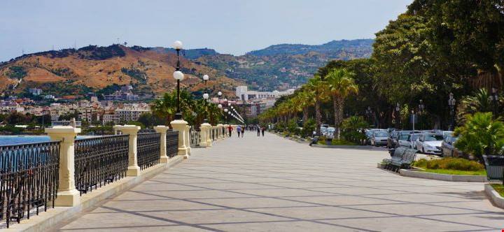 Reggio_Calabria1 In questa città c'è il chilometro più bello d'Italia: la sua è una vista che emoziona