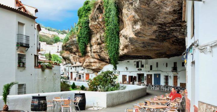 Setenil Sono loro i panorami da vedere almeno una volta nella vita