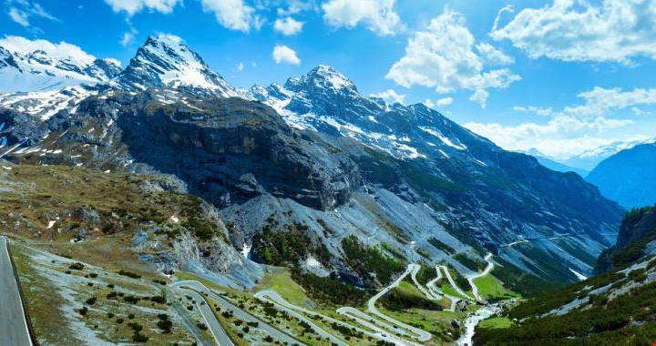 Stelvio_1 Viaggi ecosostenibili, le migliori mete green in Italia e in Europa
