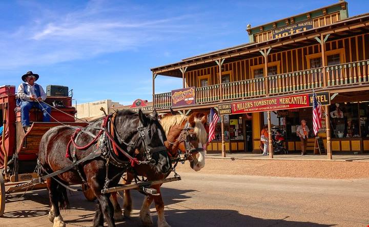 Come si viveva nel Far West? 4 luoghi nel mondo dove sembra di stare in un film western