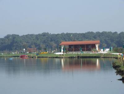 Camping Lago Le Tamerici