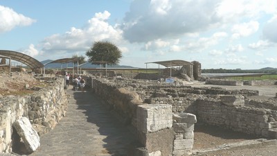 Visita al Parco naturalistico-archeologico di Vulci