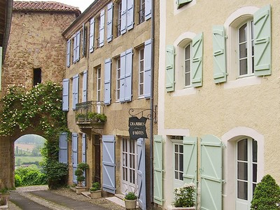Maison de la porte fortifiée