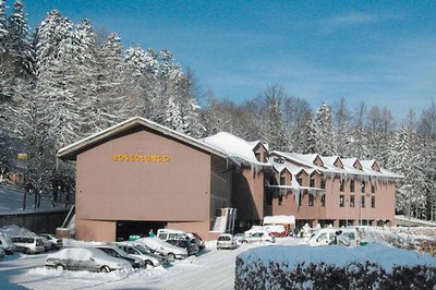 HOTEL BOSCOLUNGO