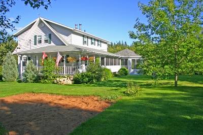 Country Charm Bed & Breakfast