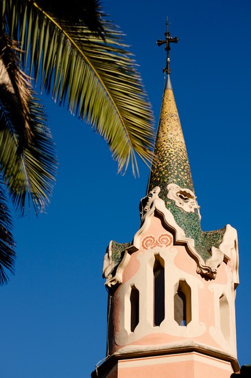 Photo casa di gaudi barcellona in Barcelona - Pictures and Images of Barcelona 