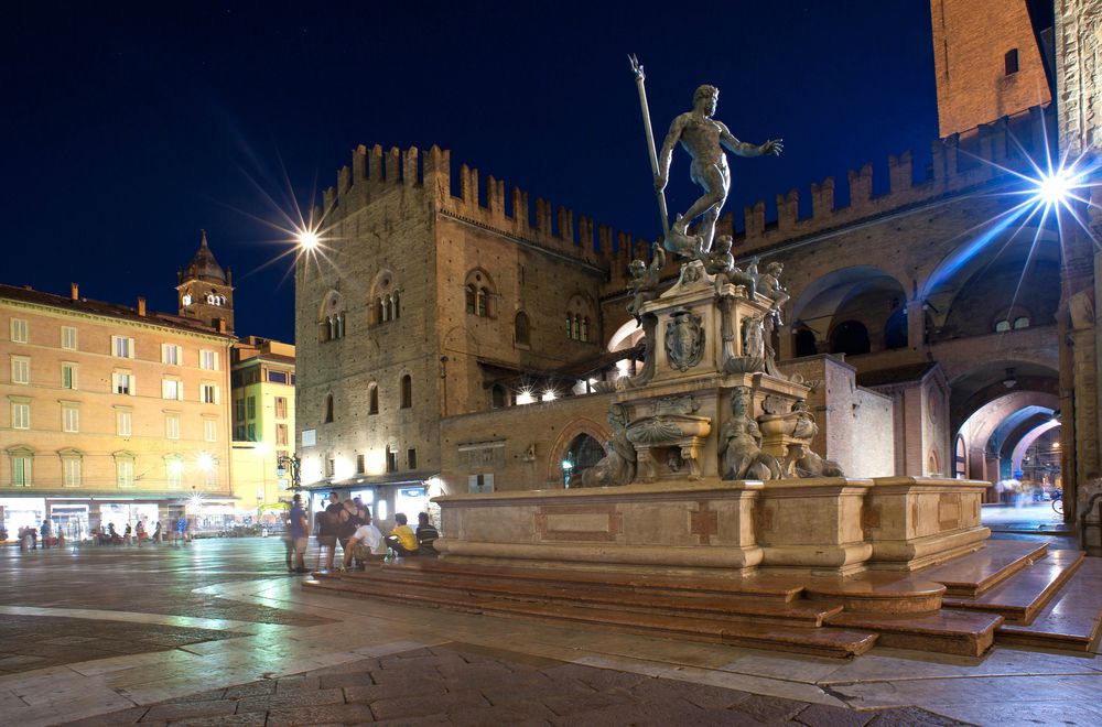 Fontana del Nettuno di sera