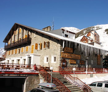 Esterno