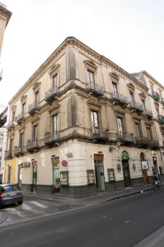 Esterno