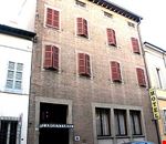 La facciata La facciata