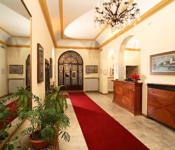 L'atrio dell'hotel
