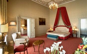 Suite Suite