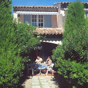 Esterno