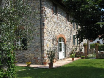 Esterno