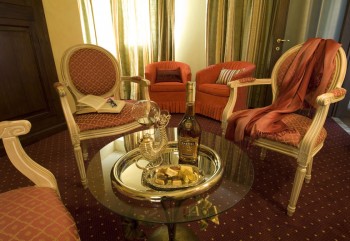 Salone