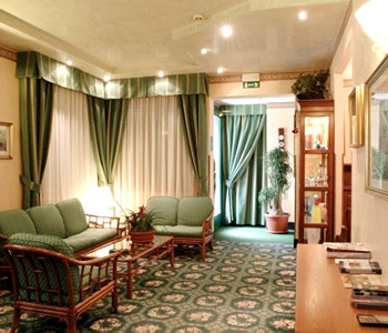 L'atrio dell'hotel