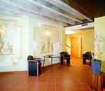 L'atrio dell'hotel L'atrio dell'hotel