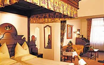 Suite Suite