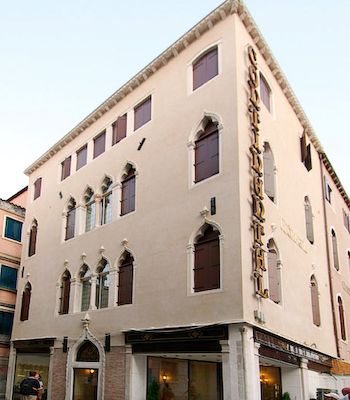 Esterno