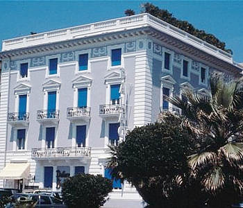 Esterno
