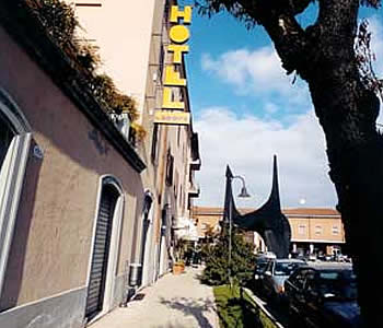 Esterno