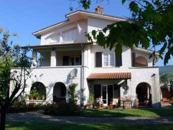 Esterno