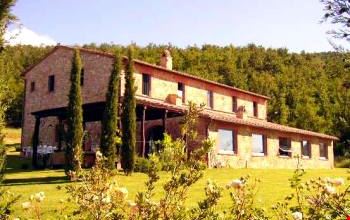 Agriturismo - L'esterno Agriturismo - L'esterno