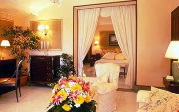 Suite Suite