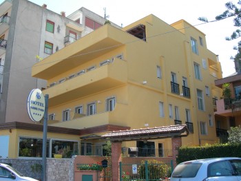 Esterno