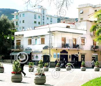 La facciata