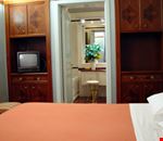 Suite Suite