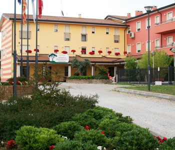 Esterno