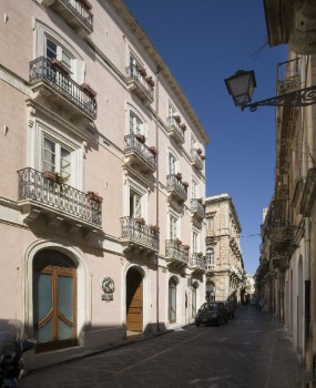 Esterno
