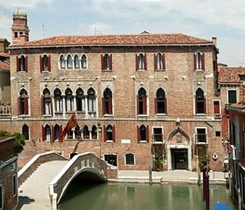 La facciata