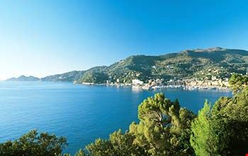 I dintorni dell'hotel I dintorni dell'hotel