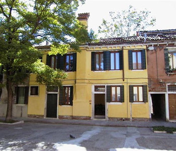 La facciata