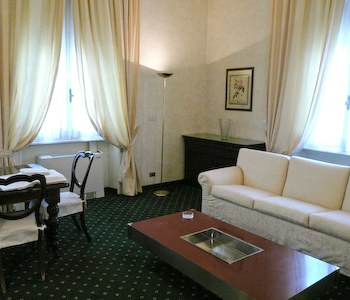 Senior Suite