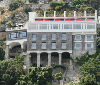 Esterno