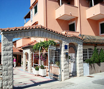 Esterno