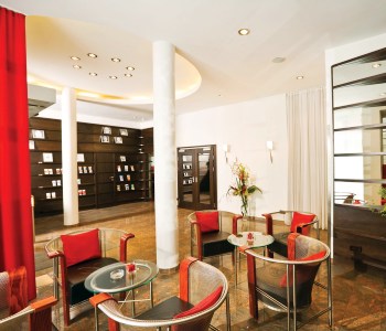 L'atrio dell'hotel