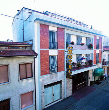 Esterno