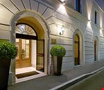 La via dell'hotel La via dell'hotel